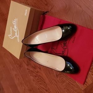 Christian Louboutin Shoes 39.5 Black Patent Leather